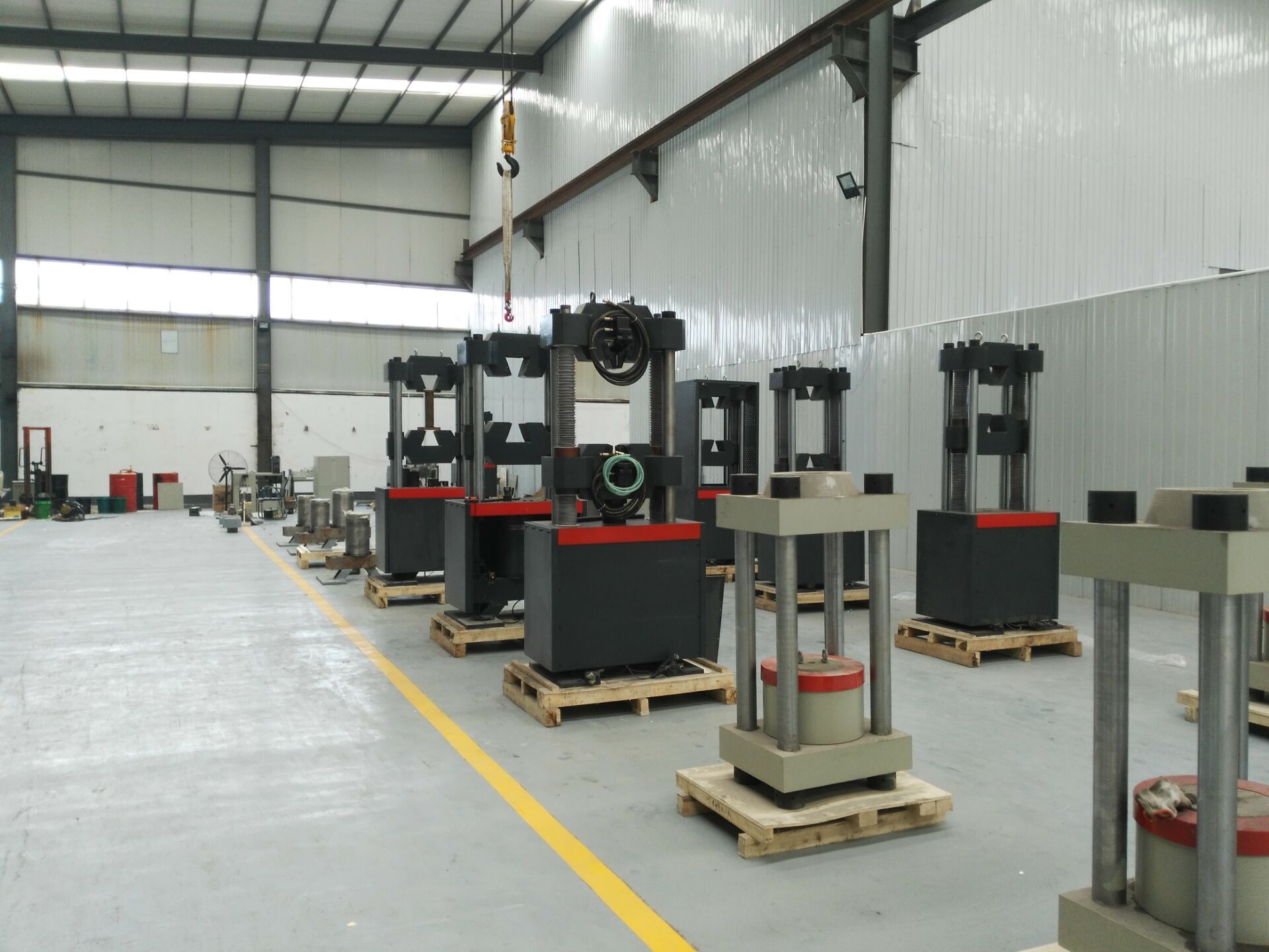 1000KN數(shù)顯式液壓萬能試驗機